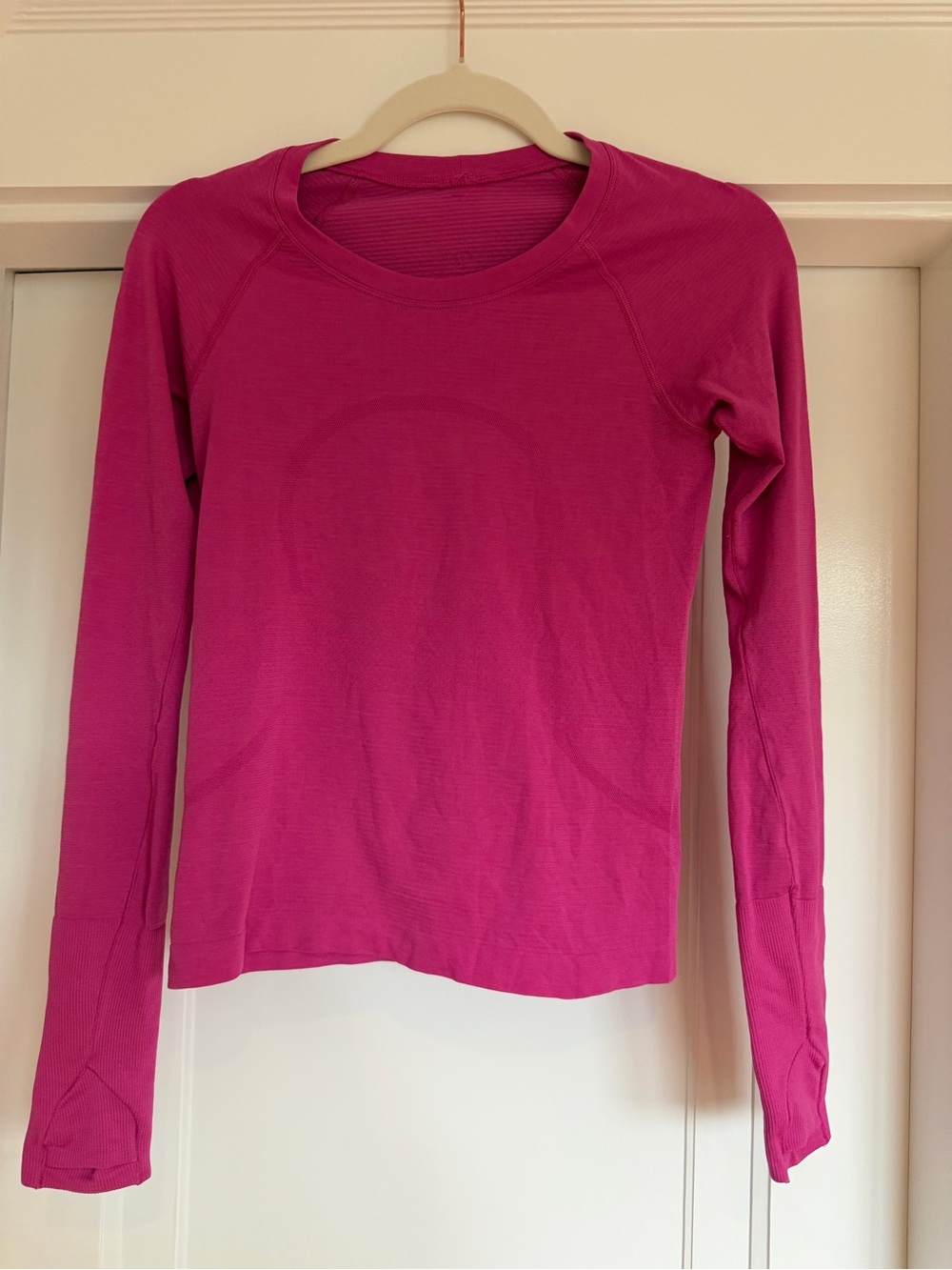 Lululemon Long sleeve Swiftly Tech